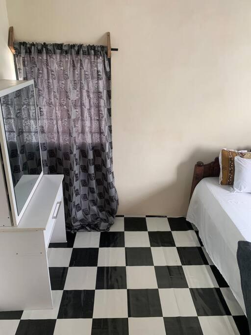 Jambo Diani 1-Bedroom Apartment Close To The Beach شاطئ دياني المظهر الخارجي الصورة
